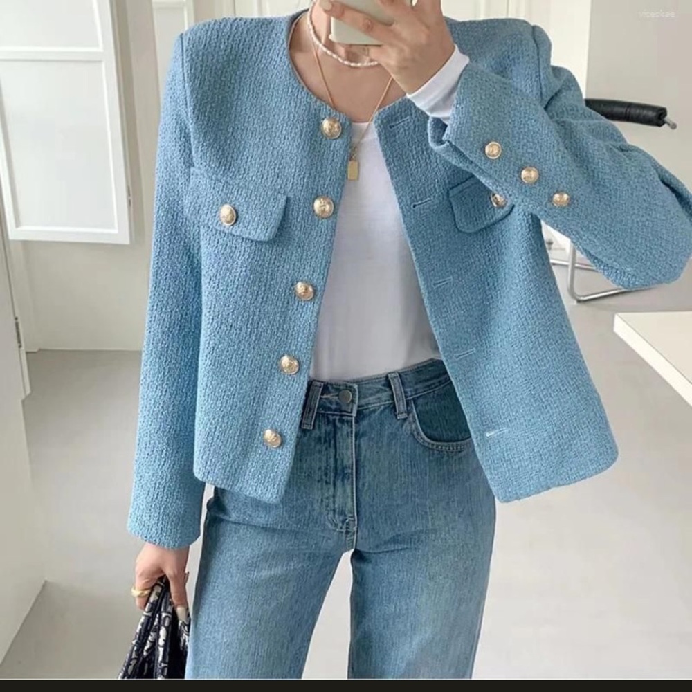 Chic Designer Style Button Up Jacket - Picture 3 of 5